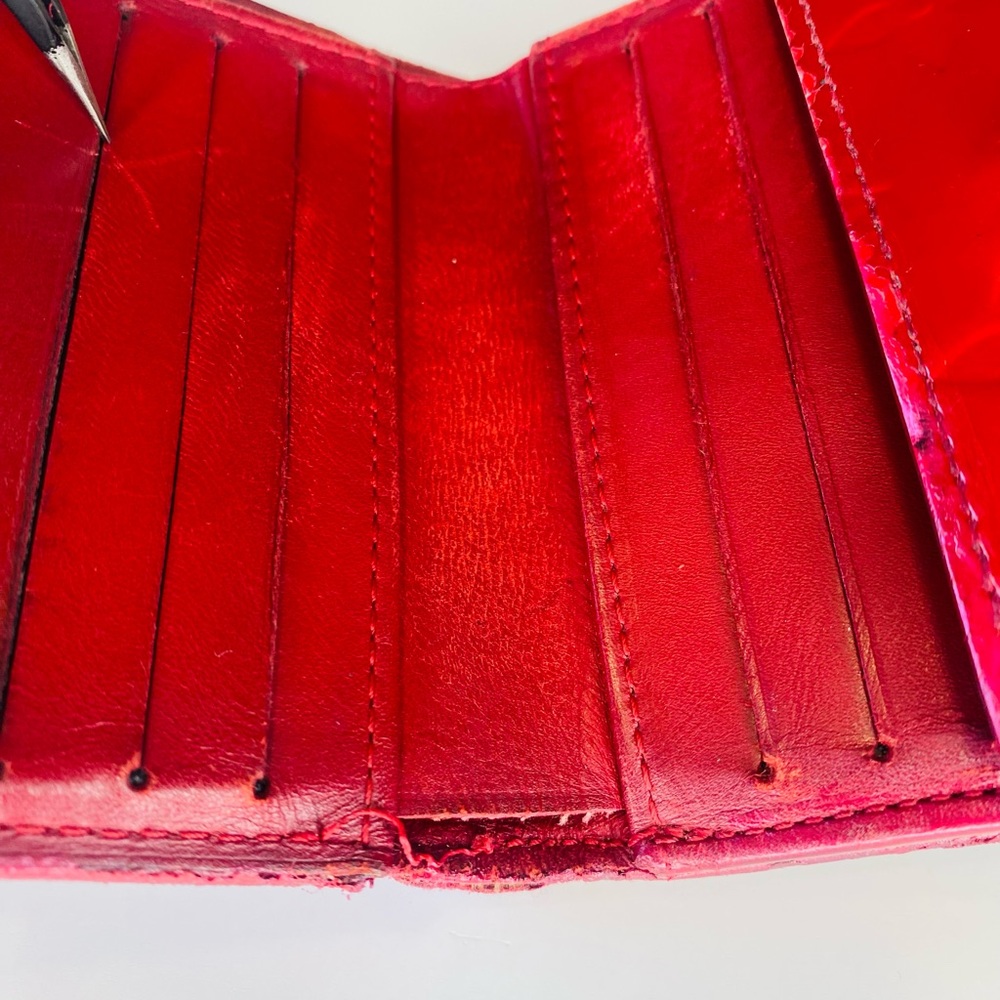 Louis Vuitton Elise Vernis Wallet – Red Patent Monogram - Picture 7 of 16